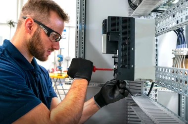 Commercial-Electrician